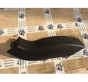 Пластик порога правий Fiat Ducato 1311459070 Пластик порога правий Fiat Ducato 1311459070