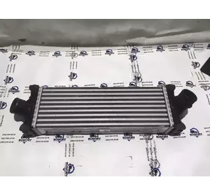 Радіатор інтеркулера Ford Transit з 2014- рік GK21-6K775-AE Радіатор інтеркулера Ford Transit з 2014- рік GK21-6K775-AE