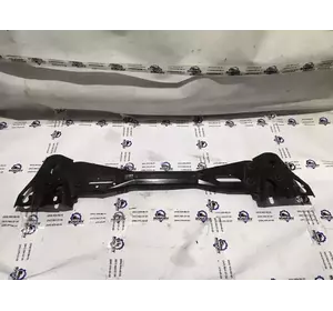 Кронштейн підрамника переднього Ford Fusion з 2012- рік DG93-F10684-AD Кронштейн підрамника переднього Ford Fusion з 2012- рік DG93-F10684-AD