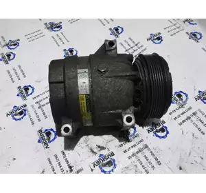 Компресор кондиціонера Renault Trafic Opel Vivaro 1.9 dci 1135309, 6560630 Компресор кондиціонера Renault Trafic Opel Vivaro 1.9 dci 1135309, 6560630