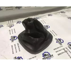 Чохол важеля перемикання передач Ford Transit 2006-2014 6C11-7B118-AE Чохол важеля перемикання передач Ford Transit 2006-2014 6C11-7B118-AE