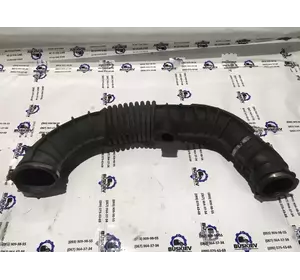 Патрубок повітряний Ford Transit з 2014-год CC11-9C623-CG Патрубок повітряний Ford Transit з 2014-год CC11-9C623-CG