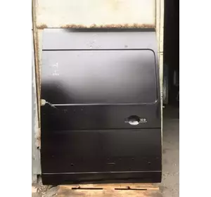 Двері бічні зсувні права Renault Master з 2011-го року Двері бічні зсувні права Renault Master з 2011-го року