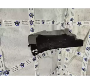 Накладка порога Ford Transit Connect з 2013- рік DT11-K13244-AD Накладка порога Ford Transit Connect з 2013- рік DT11-K13244-AD