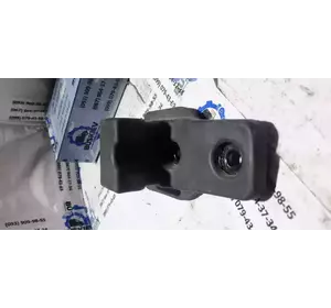 Відбійник бічних правих розсувних дверей BK31V27232CEW Відбійник бічних правих розсувних дверей BK31V27232CEW