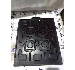 Теплозахисний екран кришка акумулятора Ford Transit з 2006-2014 рік YC15-10A687-AH Теплозахисний екран кришка акумулятора Ford Transit з 2006-2014 рік YC15-10A687-AH