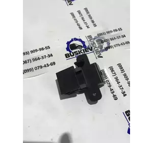 Кронштейн фари зовнішній Ford Transit з 2006-2014 рік 6C11-13132-CB Кронштейн фари зовнішній Ford Transit з 2006-2014 рік 6C11-13132-CB