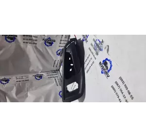 Ручка дверей внутрішня права Ford Transit 2014 KK31 V22600-AA