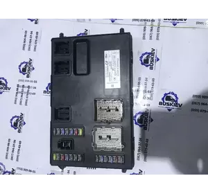 Блок запобіжників Ford Transit CC1T-14A073-CF Блок запобіжників Ford Transit CC1T-14A073-CF