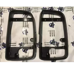 Накладка дзеркала лівого Volkswagen Crafter 2E1857136A Накладка дзеркала лівого Volkswagen Crafter 2E1857136A