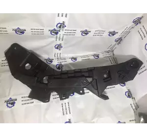 Напрямна переднього бампера ліва верхня (кронштейн, кріплення) FT90631 Напрямна переднього бампера ліва верхня (кронштейн, кріплення) FT90631