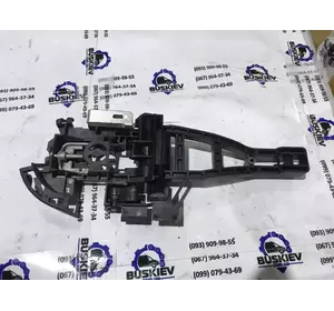 Внутрішня частина ручки дверей Ford Transit Custom з 2012- рік BK21-V224A37-AD Внутрішня частина ручки дверей Ford Transit Custom з 2012- рік BK21-V224A37-AD