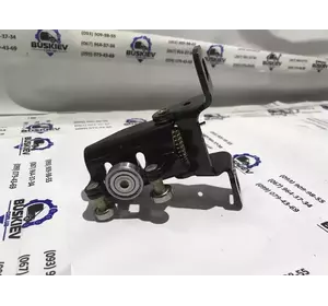 Ролики зсувних дверей Ford Transit 2000-2006 YC15-V268B40-AJ Ролики зсувних дверей Ford Transit 2000-2006 YC15-V268B40-AJ