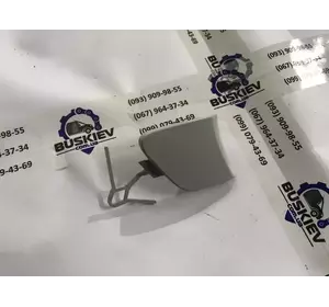 Заглушка бампера Ford Transit Connect з 2013-год KT1B-17A989-BC Заглушка бампера Ford Transit Connect з 2013-год KT1B-17A989-BC