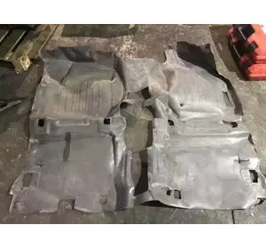 Підлогове покриття Ford Transit Connect з 2002-2013 рік 2T14-K13000-AR Підлогове покриття Ford Transit Connect з 2002-2013 рік 2T14-K13000-AR