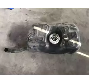 Паливний бак пластик Fiat Ducato з 2006-2014 рік 1347732080 Паливний бак пластик Fiat Ducato з 2006-2014 рік 1347732080