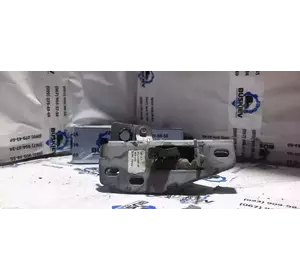 Замок задньої лівої розпашонки верхній BK21V43287AE Замок задньої лівої розпашонки верхній BK21V43287AE