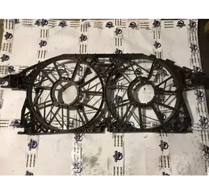 Корпус Дифузора вентилятора основного радіатора Mercedes Vito з 2010- рік Y3784001 Корпус Дифузора вентилятора основного радіатора Mercedes Vito з 2010- рік Y3784001