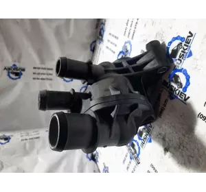 DS7G9K478DB Ford a2. корпус термостата ford 1.5 DS7G9K478DB Ford a2. корпус термостата ford 1.5